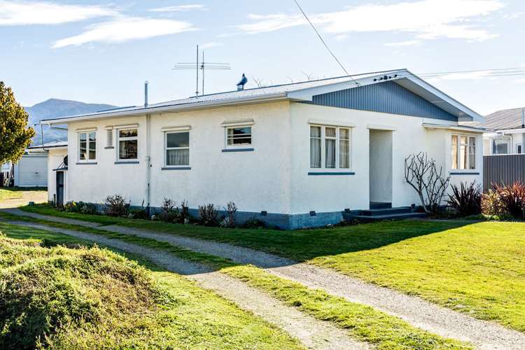 196 Queen Victoria Street Motueka_10