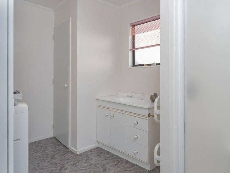 16 Fernlea Rise Richmond_16