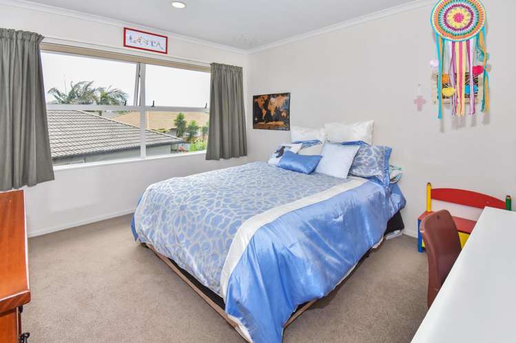 7 Stranraer Crescent Wattle Downs_9