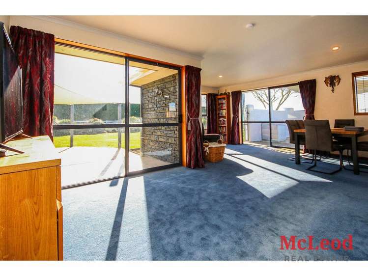 150 Racecourse Road Allenton_10