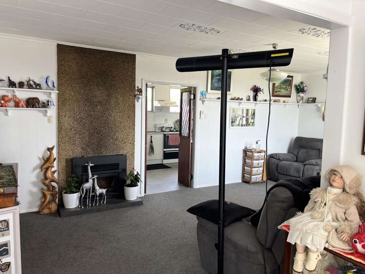 2 Stewart Street Waimangaroa_5