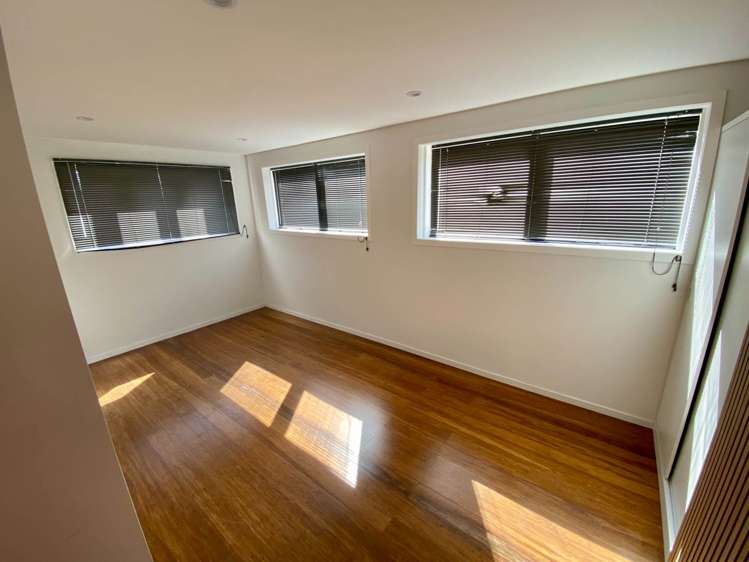 51 Bradbury Road Botany Downs_10