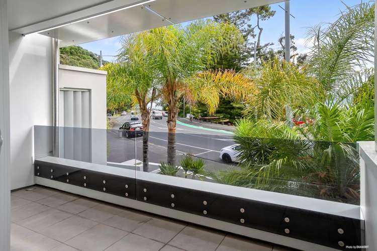 2/31 Tamaki Drive Mission Bay_13