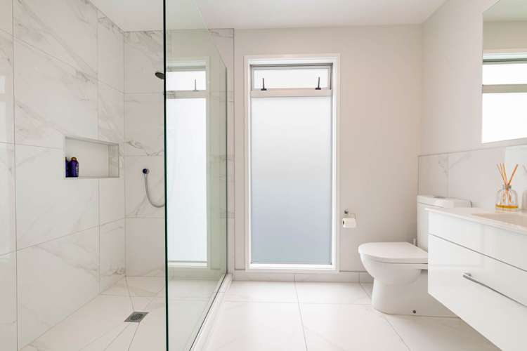 42 Sunnypark Avenue Rosehill_17