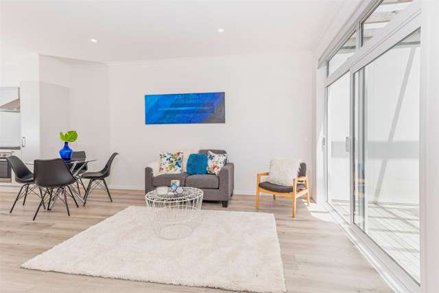 21 Marine Parade Hobsonville_3