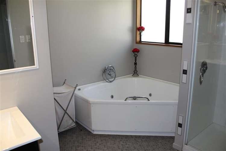 10 Dryden Street Mosgiel_17