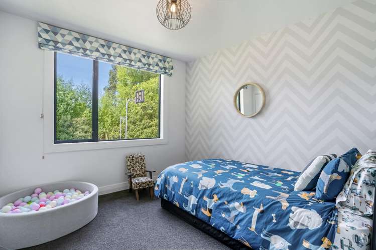 64 Lochiel Bridge Road Winton Surrounds_13