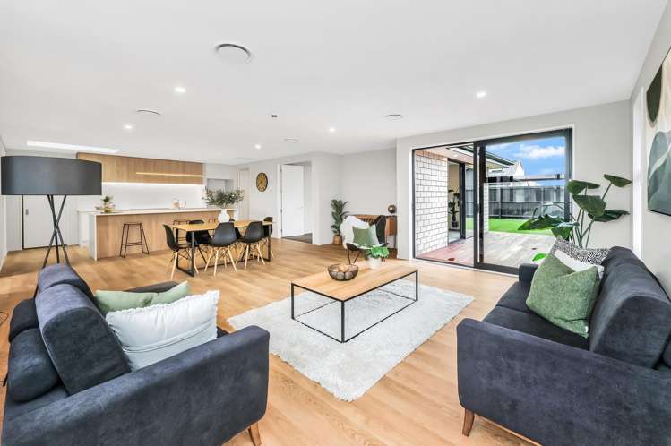 34 Florence Drive Lincoln_11