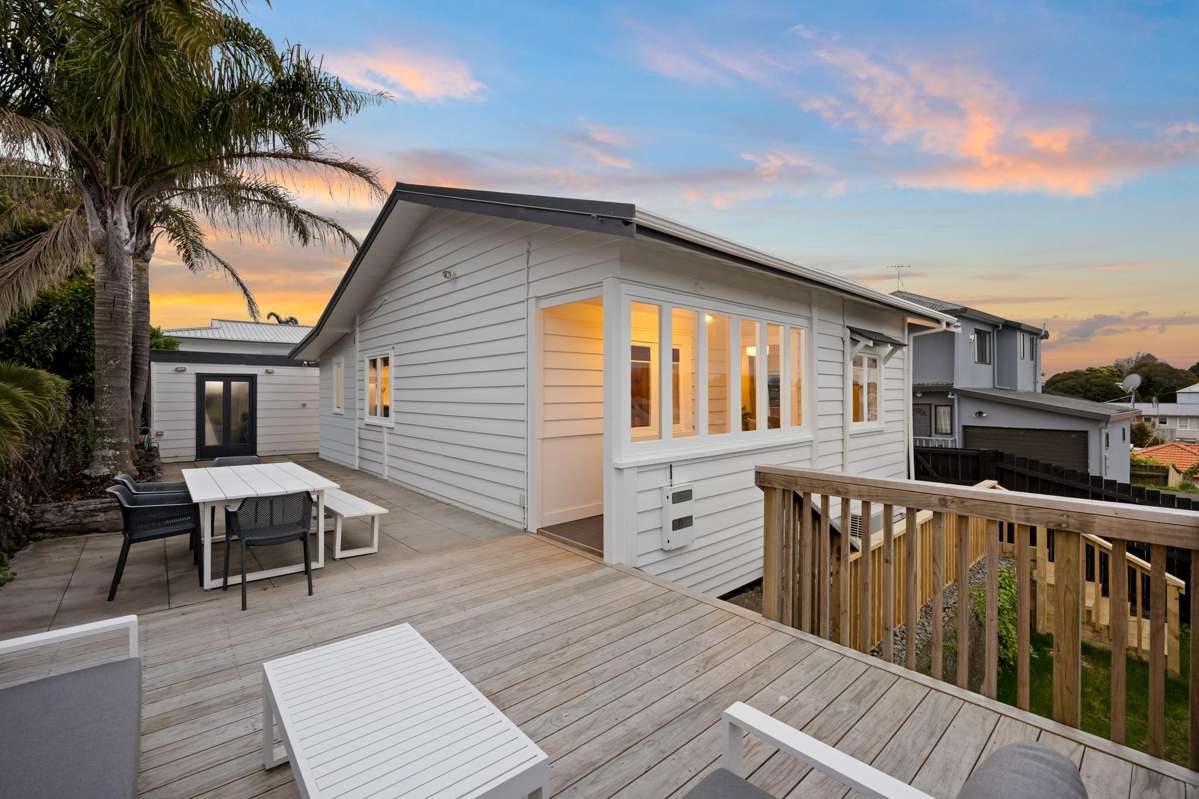 15B Ferndale Road_5