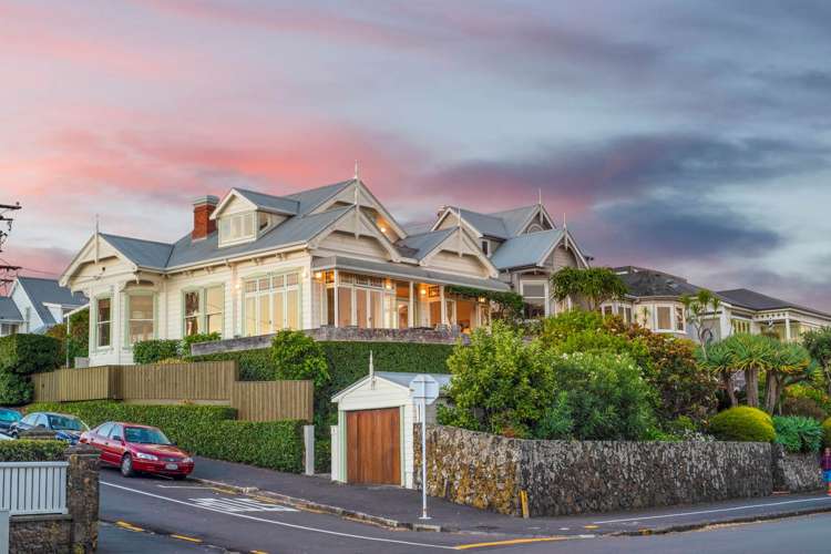 8 King Edward Parade Devonport_6