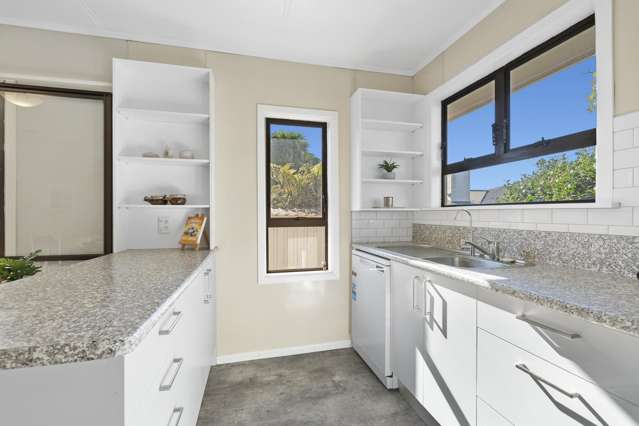 8 Hughson Street Waitara_4