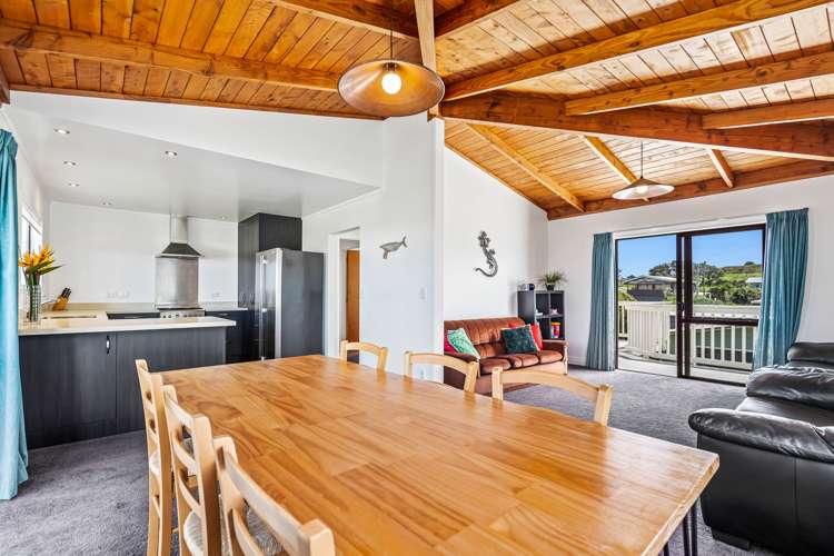 9 Hall Road Pataua_12