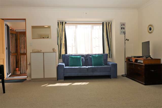 10E Seddon Street Carterton_4