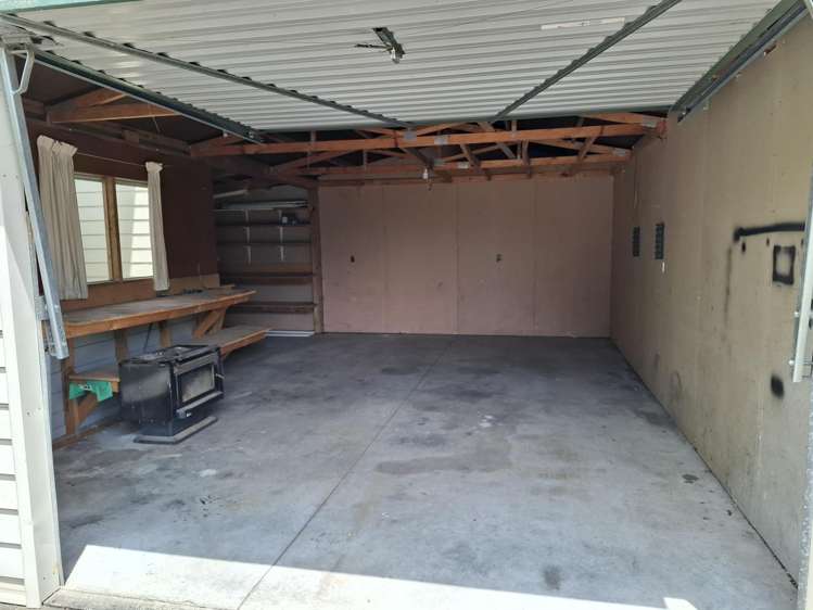 2/31 Wheretia Street Town Centre_22