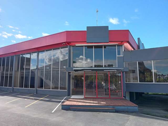 Unit A/13 Link Drive Wairau Valley_1