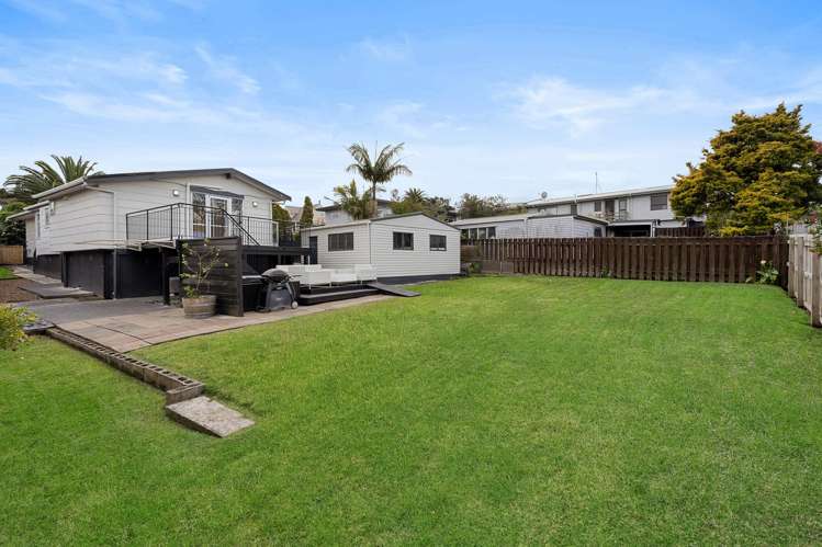 28 Fairway Avenue Red Beach_19