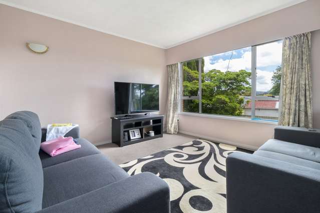 4/50 Te Kanawa Crescent Henderson_4