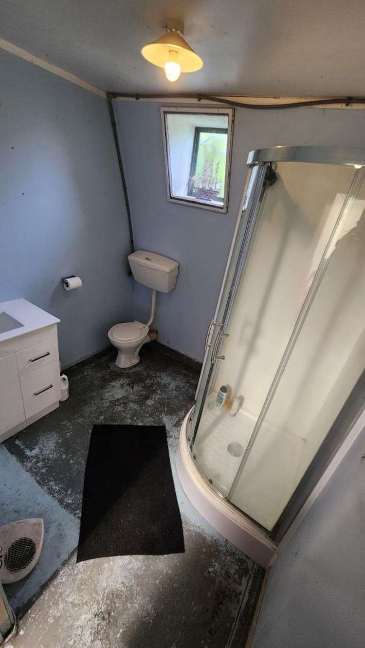 338 Redoubt Road Totara Park_2