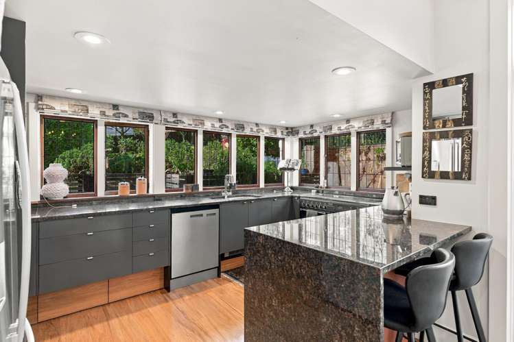 17 Heaton Rhodes Place Cashmere_9