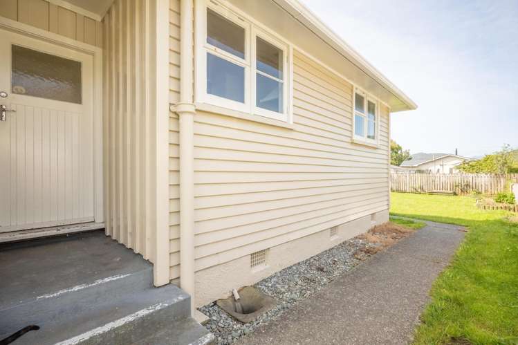 9 Masters Street Greymouth_12