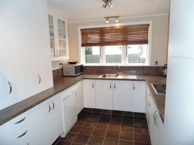 35 Argyle Avenue Takaro_3