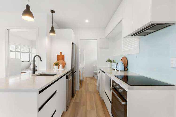 2/37 Ripon Crescent Meadowbank_7