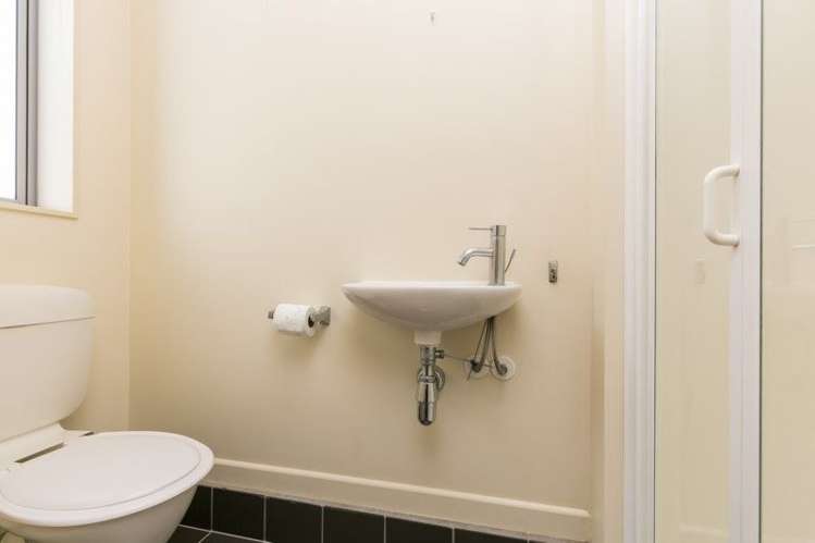 4/37 Daniell Street Newtown_15