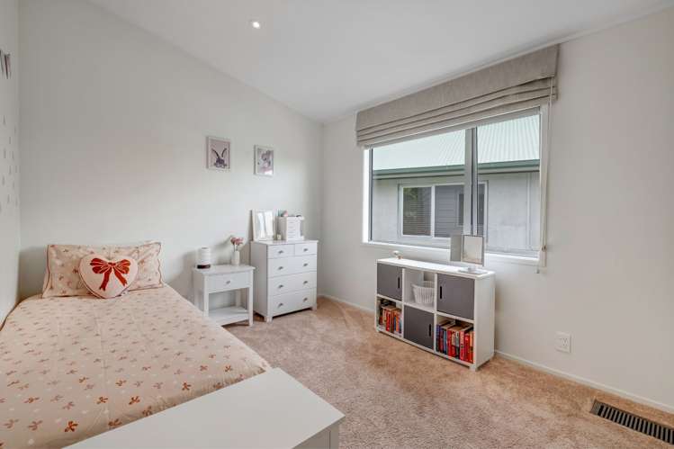 7 William Bayes Place Red Beach_14