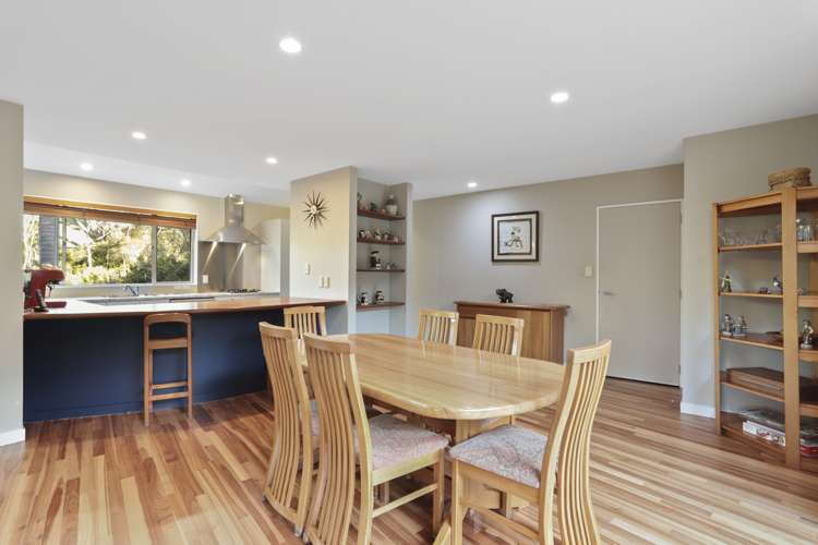 542d West Coast Road Oratia_7