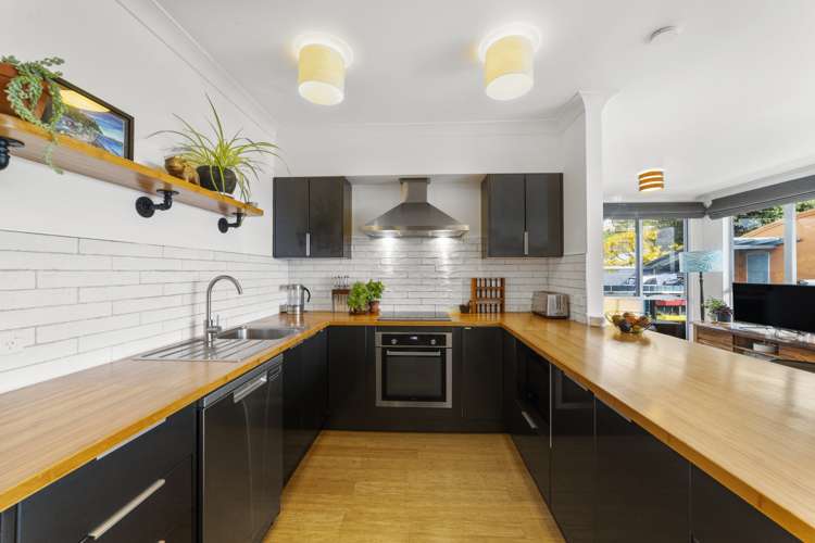 2 Pari Tai Way Houghton Bay_5