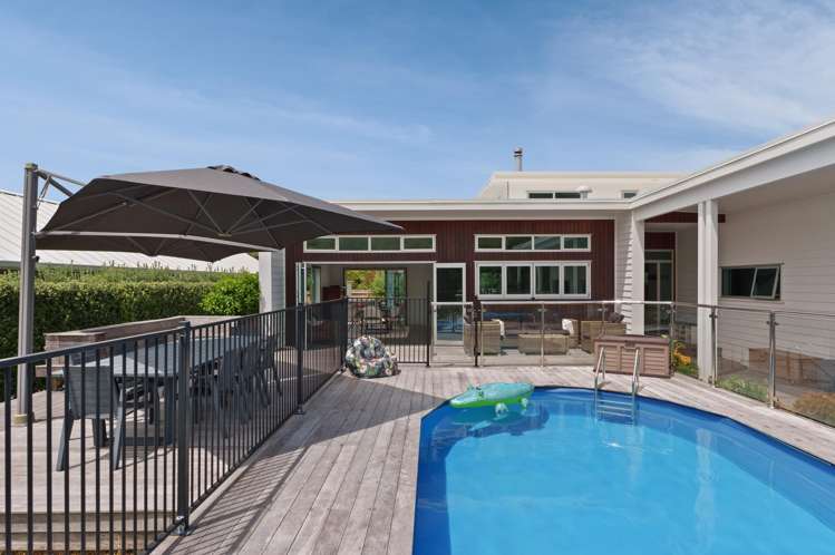 11 Beach Cove Wainui_6