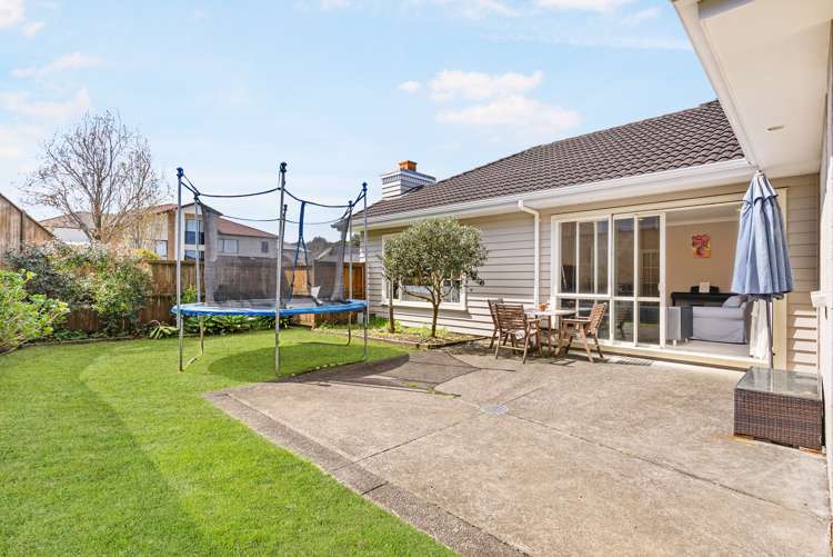 8 Chateau Rise Flat Bush_11