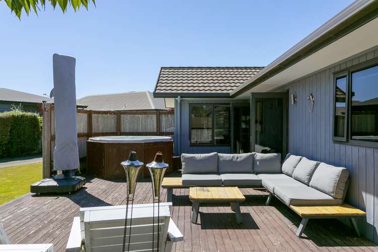 19 Brompton Close Richmond Heights_13