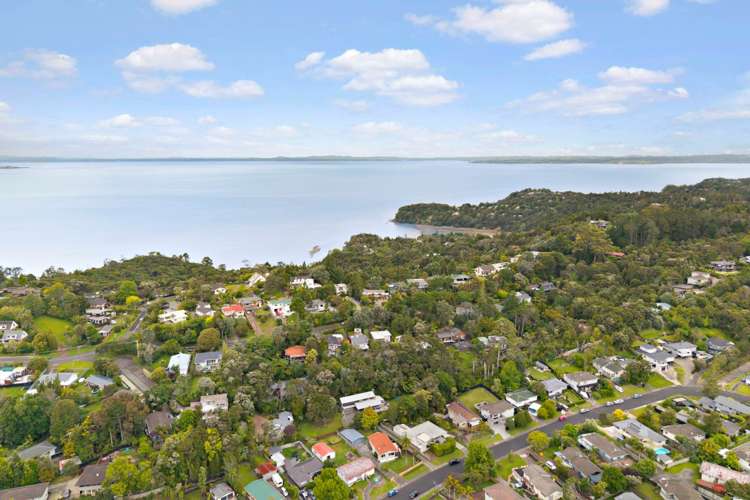 16 Staincross Street Green Bay_22