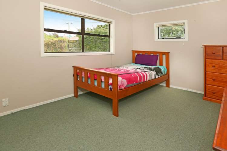 18 Arney Road Ranui_12