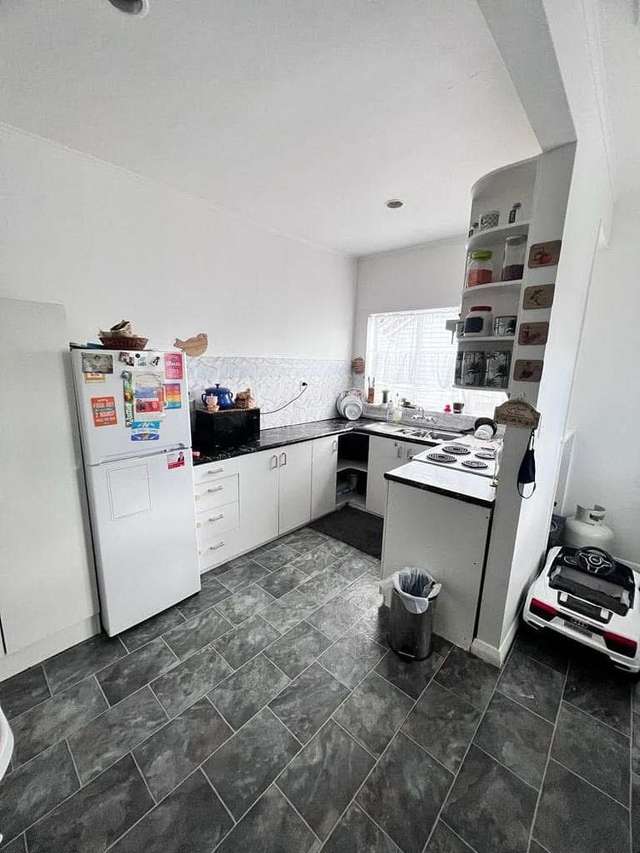 56 May road Mount Roskill_4