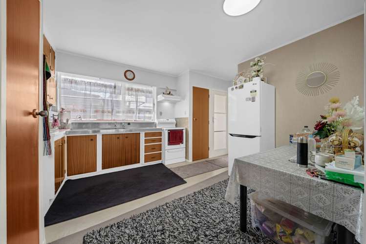 2/105 Coronation Road Papatoetoe_8