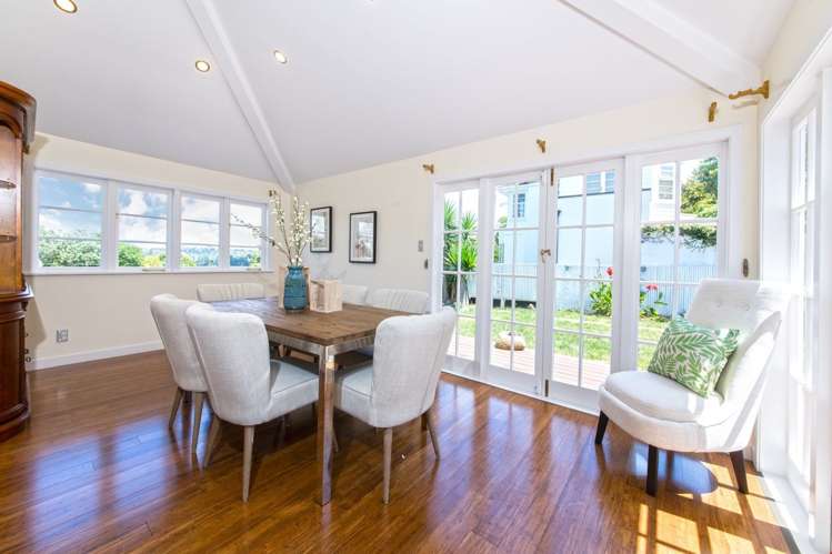 108 Paritai Drive Orakei_16