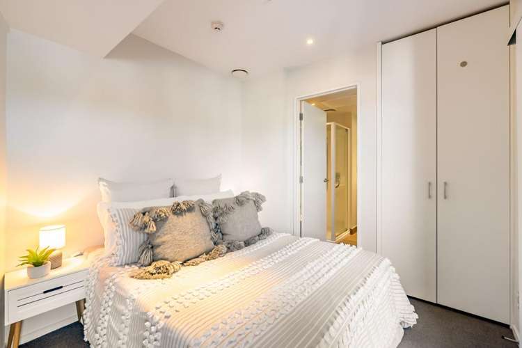 1004/74 Taranaki Street Te Aro_7