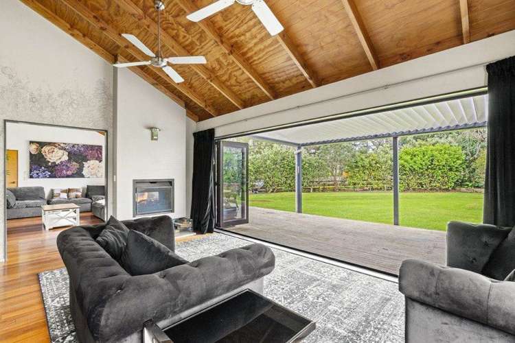 11 Lascelles Drive Dairy Flat_11