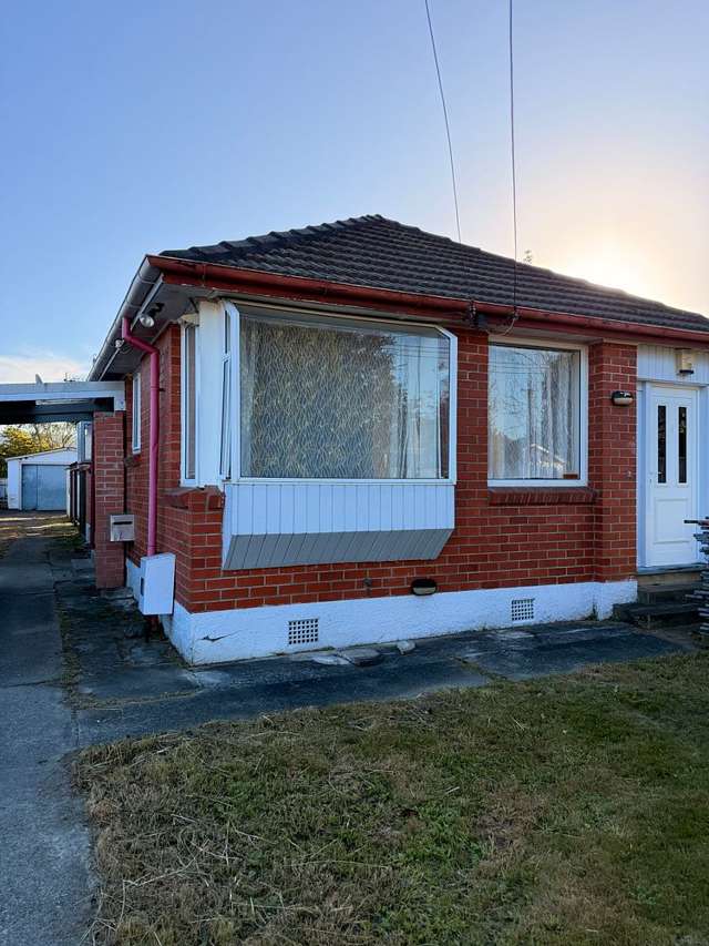 8 Bathurst Street Silverstream_2