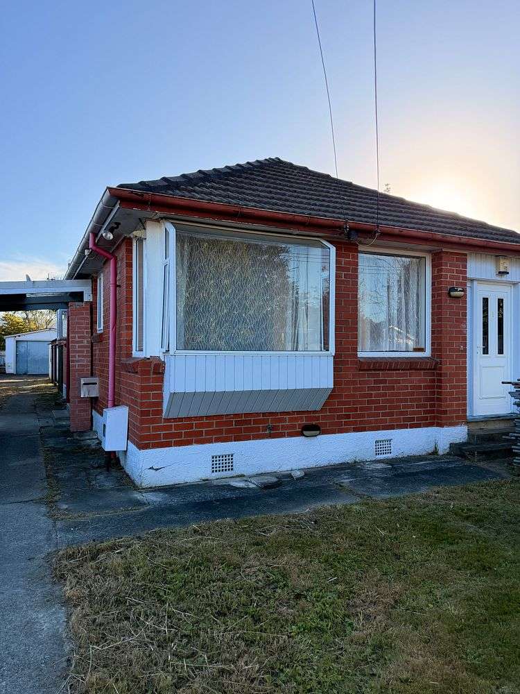 8 Bathurst Street Silverstream_2