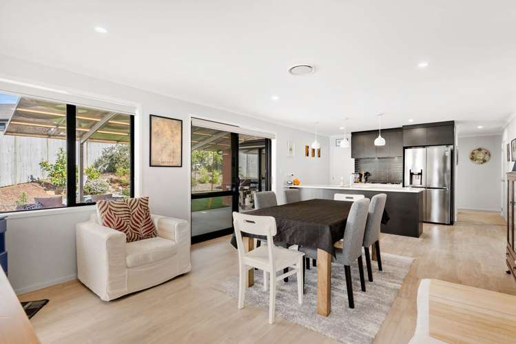 29 Lippiatt Crescent Pokeno_12