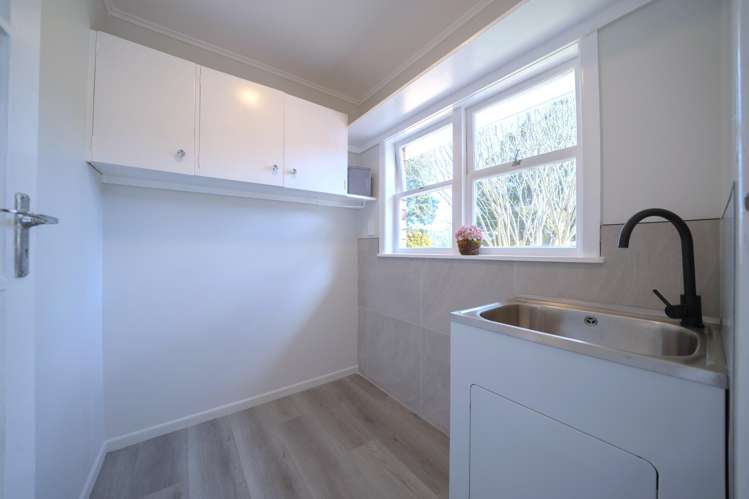 30 Kelvyn Grove Hill Park_18