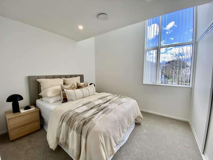 5/2 Hammond Place 10222_9