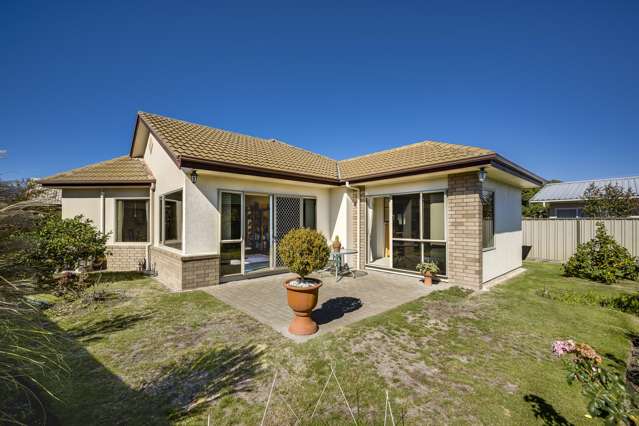 Easy-Care Living in a Top Taradale Location