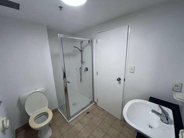 7E/3 Whitaker Place Grafton_4