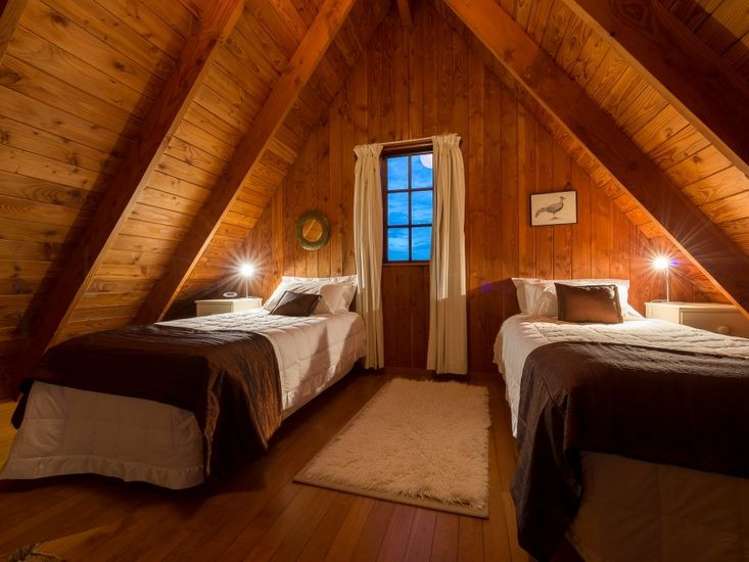 B/105 Te Wahapu Road 1999_12