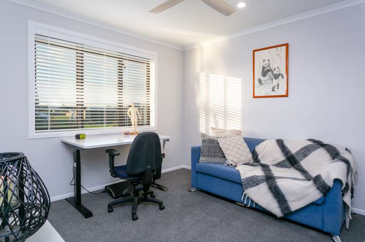 43 Seachange Drive Leamington_15