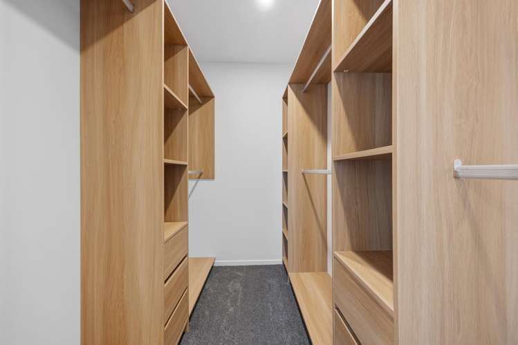 11 Mill Hill Close Flat Bush_40